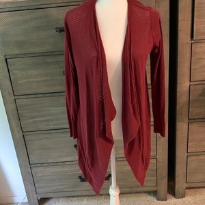 Dkny maroon sweater
